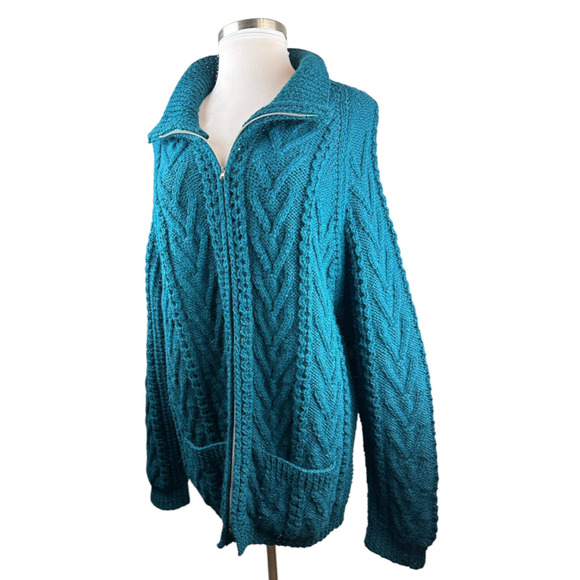An Irish Traditional Handknit Cardigan Fisherman Sweater Pure New Wool Ireland - Picture 3 of 16